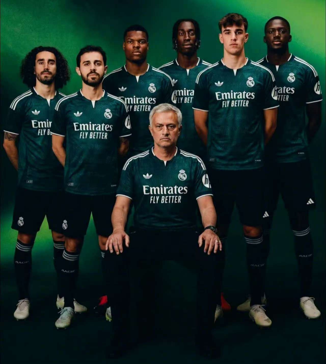 Letní přestupové období Realu Madrid je v plném proudu; zažívají Bílí rytíři znovu svou galaktickou éru?